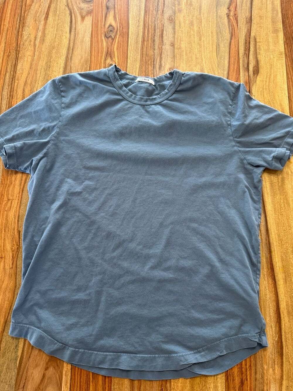 Buck Mason Slub Curved Hem Short Sleeve Tee Size L